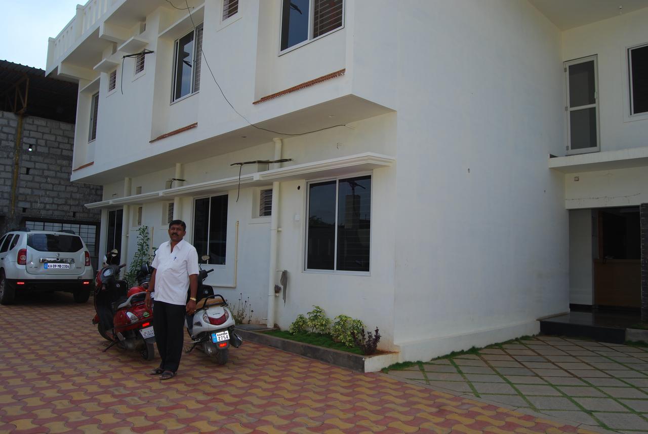 Hotel Pratham Residency Mysore Exterior foto