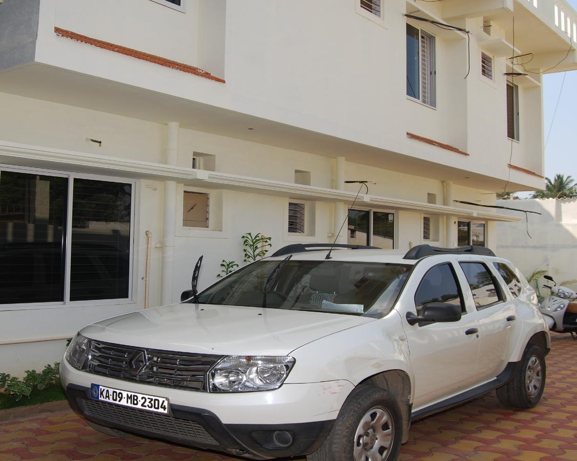Hotel Pratham Residency Mysore Exterior foto